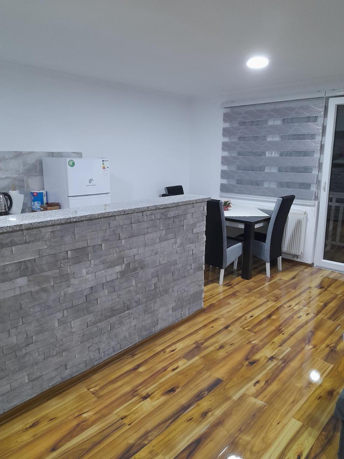 Micevic Apartment