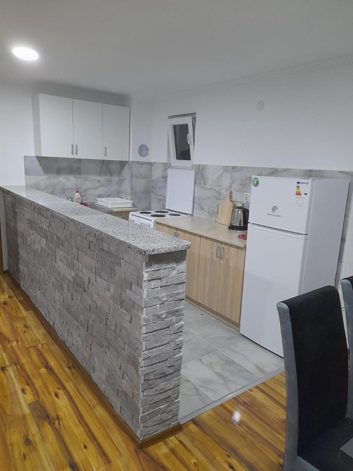 Micevic Apartment *